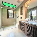 Kitz Deluxe 1 & 2 Im Zentrum Mit Eigenem & Parken By Belle-stay Apartman *