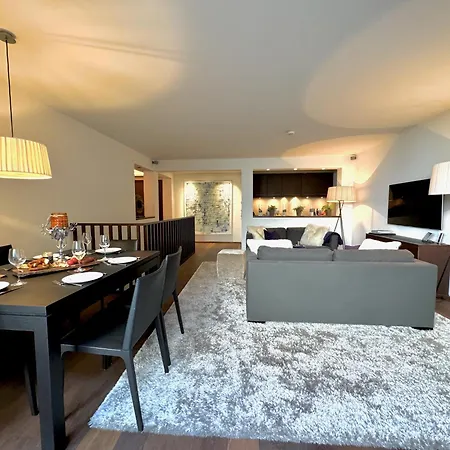 Kitz Deluxe 1&2 Im Zentrum Mit Eigenem Spa&parken By Belle-stay Kitzbühel