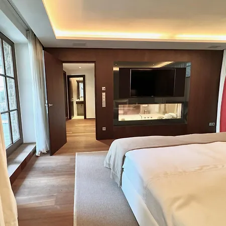 Kitz Deluxe 1 & 2 Im Zentrum Mit Eigenem & Parken By Belle-stay 아파트 *