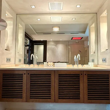 Kitz Deluxe 1&2 Im Zentrum Mit Eigenem Spa&parken By Belle-stay Apartment Kitzbühel