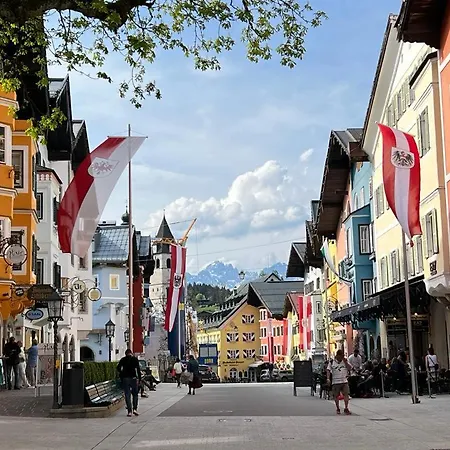 Kitz Deluxe 1 & 2 Im Zentrum Mit Eigenem & Parken By Belle-stay *