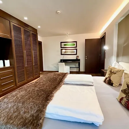 Kitz Deluxe 1&2 Im Zentrum Mit Eigenem Spa&parken By Belle-stay Apartment Kitzbühel